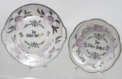 Auktion 367<br>Teller und Schale, Zur Silberhochzeit, Schumann, ca. D- 25cm und 21,3cm [1]