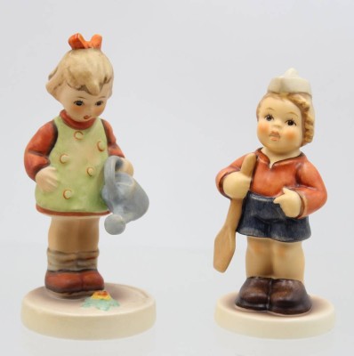 Auktion 367<br>2x Hummelfiguren von Goebel, H-max. 11 cm [1]