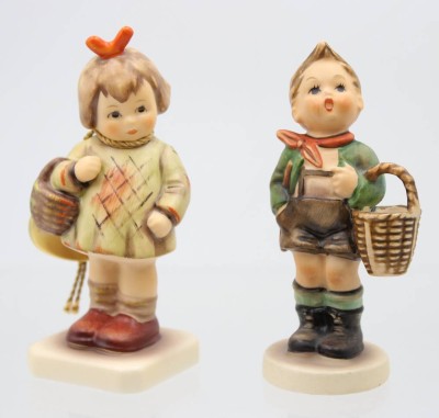 Auktion 367<br>2x Hummelfiguren von Goebel, H-9 cm [1]