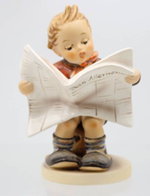 Auktion 367<br>Hummelfigur von Goebel, Zeitungsleser, H-12 cm [1]