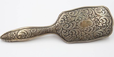 Auktion 367<br>kl. Kleiderbürste, 800er Silber, älter, ca. L-16cm [1]
