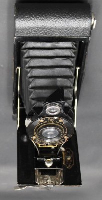 Auktion 367<br>gr. Kodak Brownie Balgenkamera [1]