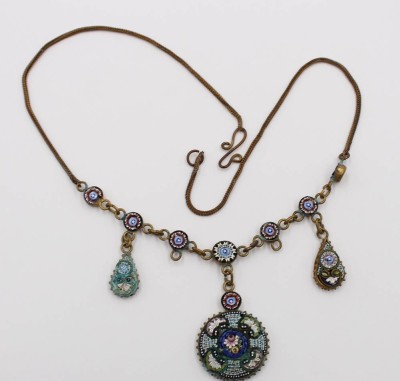 Auktion 367<br>antikes Mikromosaik-Collier, Millefiori, Italien, ca. L-38cm [1]