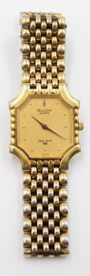 Auktion 367<br>Damen-Armbanduhr, Bulova Super Seville, Quartzwerk, getragen Erhaltung, ca. 2,6 x 2,4cm [1]