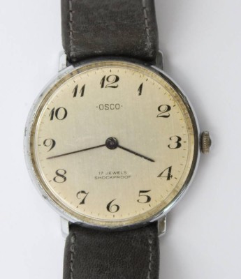 Auktion 367<br>Vintage-Armbanduhr, OSCO, Handaufzug, Werk läuft, Tragespuren, D-3,2cm [1]
