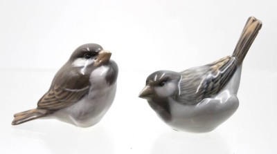 Auktion 367<br>2x div. Spatzen, Royal Copenhagen, 1x an Schwanz Chip, ca. H-8cm [1]