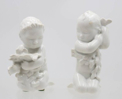 Auktion 367<br>2x div. Meereskinder, Bing & Gröndahl, Weißporzellan, ca. H-11,3cm [1]