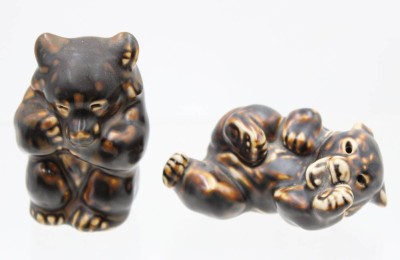 Auktion 367<br>2x spielende junge Braunbären, Royal Copenhagen, ca. H-8,7cm [1]