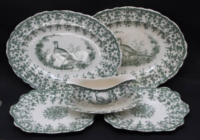 Auktion 367<br>5 Teile Crown Ducal Geschirr mit Fasan, 1 kl. Schale mit Chip [1]