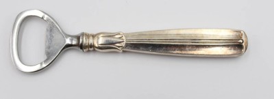 Auktion 367<br>Flaschenöffner, Silbergriff, Dänemark 1954, L-13,5cm [1]
