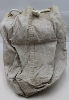 Auktion 367<br>alter Leinensack, sogen. Zampel für Netzmacher,  Altersspuren [1]