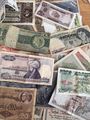 Auktion 367<br>90 Banknoten, Alle Welt, aber viel Deutsches Reich, Weimar, Notgeld, [1]