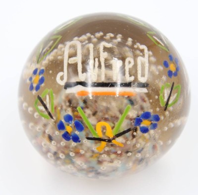 Auktion 367<br>Paperweight, älter, innen Name 