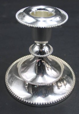 Auktion 367<br>Kerzenständer, plated, gut erhalten, H-11 cm [1]