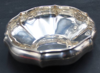 Auktion 367<br>Schale plated, H-8 cm, D-17 cm [1]