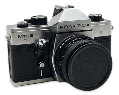 Auktion 367<br>Praktica MTL5 Kamera, inkl. Objektiv, Alters & Gebrauchsspuren [1]