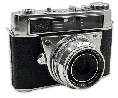 Auktion 367<br>Kodak Retina Automatic I Kamera, inkl. Objektiv, Alters & Gebrauchsspuren [1]