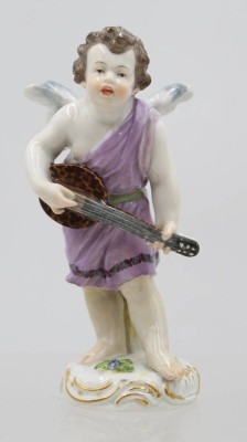 Auktion 367<br>Meissener Porzellanfigur,  Amor als Banjospieler, Entw. Carl Fischer, bemalt, leider geklebt, ca. H-15cm [1]