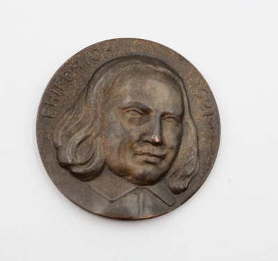 Auktion 367<br>Bronzemedaille 1921, 300 Jahrfeier der Stadt Friedrichsdorf, ca. D-3,5cm [1]