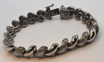 Auktion 367<br>massive  Armkette, Silber-800-, L-20 cm, 41 gr. [1]