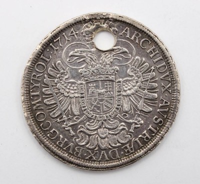 Auktion 368<br>Silbermünze, gelocht, datiert 1714, 28,1gr., D-4,6cm [1]