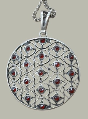 Auktion 368<br>Silberkette mit grossen Silber-Anhänger-925-, rote Steine, 23,2 gr., L-70 cm, D-4 cm [1]