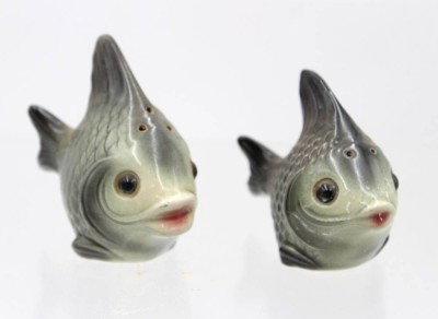 Auktion 368<br>figürliches Streuerpaar, Fische, Goebel, ca. H-7cm [1]