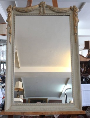 Auktion 368<br>Kaminspiegel im Louis-seize-Stil, ca. 96 x 63cm [1]