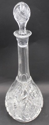 Auktion 368<br>hohe Kristall-Karaffe mit Farnschliff, H-38 cm, Rand mit kl. Chips [1]