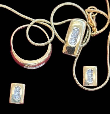 Auktion 368<br>Modeschmuck-Set, goldfarben, Halskette, Ring, paar Ohrstecker, klare Steine, in Etui [1]