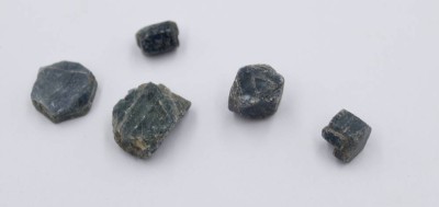 Auktion 368<br>kl. Konvolut natürl. Saphire, ca. 47ct [1]