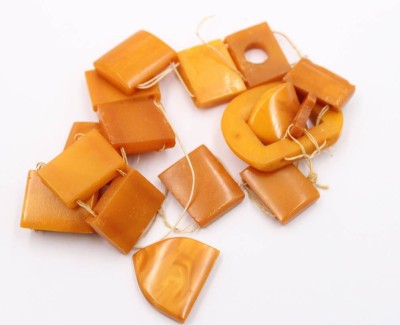 Auktion 368<br>defektes Zugarmband, Bakelit, älter [1]