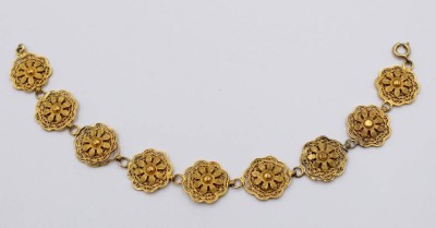 Auktion 368<br>2x div. Modeschmuckarmbänder, goldfarben, ca. L-19cm [1]