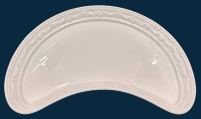 Auktion 368<br>nierenförmige Schale  