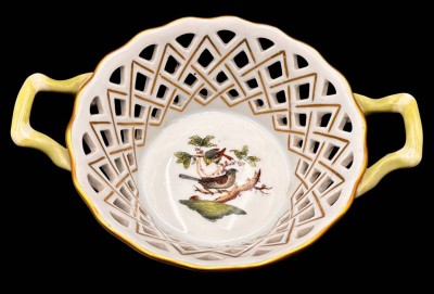 Auktion 368<br>kl. Henkelschale 