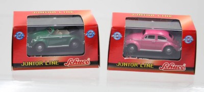 Auktion 368<br>2x div. VW-Käfer, Schuco, Junior Line, OVP, 1:72 [1]
