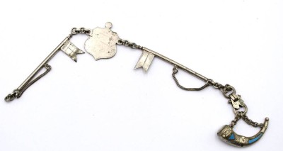 Auktion 368<br>antikes Uhrenchatelaine, beschriftet Chevauxleger, Schließe fehlöt, ca. L-26cm [1]