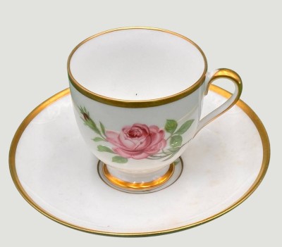 Auktion 368<br>Moccatasse mit U.T. 