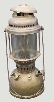 Auktion 368<br>vintage Petroleumlampe  