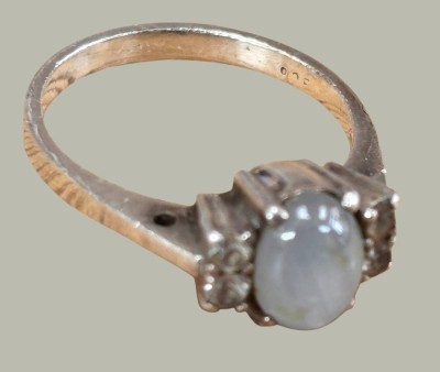 Auktion 368<br>Silberring-925-, Mondstein  Cabouchon, RG 54, 5,4 gr. [1]