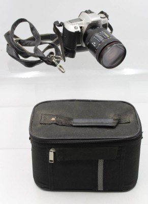 Auktion 368<br>Fotoapparat, Minolta Dynax 505 Si, mit Tokina-Objektiv 35-300mm, in Tasche, Gebrauchsspuren, Funktion nicht gepürft [1]