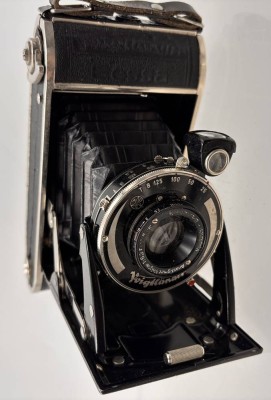 Auktion 368<br>Balgenkamera 