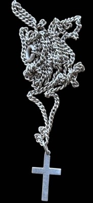 Auktion 369<br>lange Halskette S-835- mit Kreuzanhänger, L-64 cm, 7,3 gr [1]