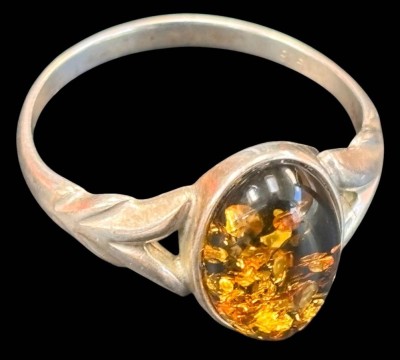 Auktion 369<br>Silberring-925- mit Bernstein, RG 60, 2,6 gr [1]