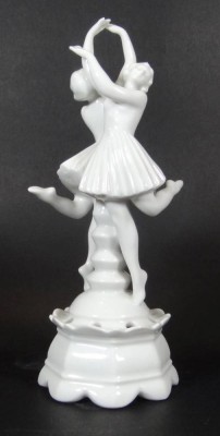 Auktion 369<br>Mittelstück einer Steckschale , Bavaria, weiss, H-22 cm, 