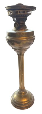 Auktion 369<br>2x antike Lampen,Stand einer grossen  Petroleumlampe, H-52 cm, und nur Brennerteil 