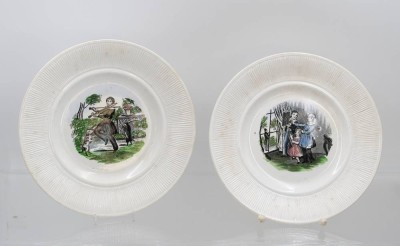 Auktion 369<br>2x Bildteller, wohl USA um 1900, Altersspuren, ca. D-21cm [1]