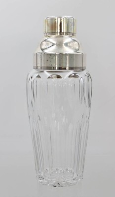 Auktion 369<br>Barshaker, versilberte Montur, ca. H-21,5cm [1]