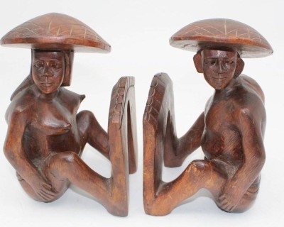 Auktion 369<br>Indonesisches Paar als Buchstützen, Holz, Handarbeit, H-ca. 21 cm [1]