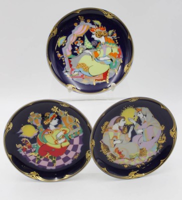 Auktion 369<br>3x Sammelteller, Rosenthal, Das Zauberpferd, Björn Wiinblad, Nr. 5, 9 u. 11, je D-16,5cm. [1]
